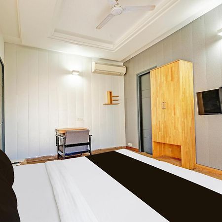 古尔冈 Townhouse Sector 49 Sohna Road酒店 外观 照片