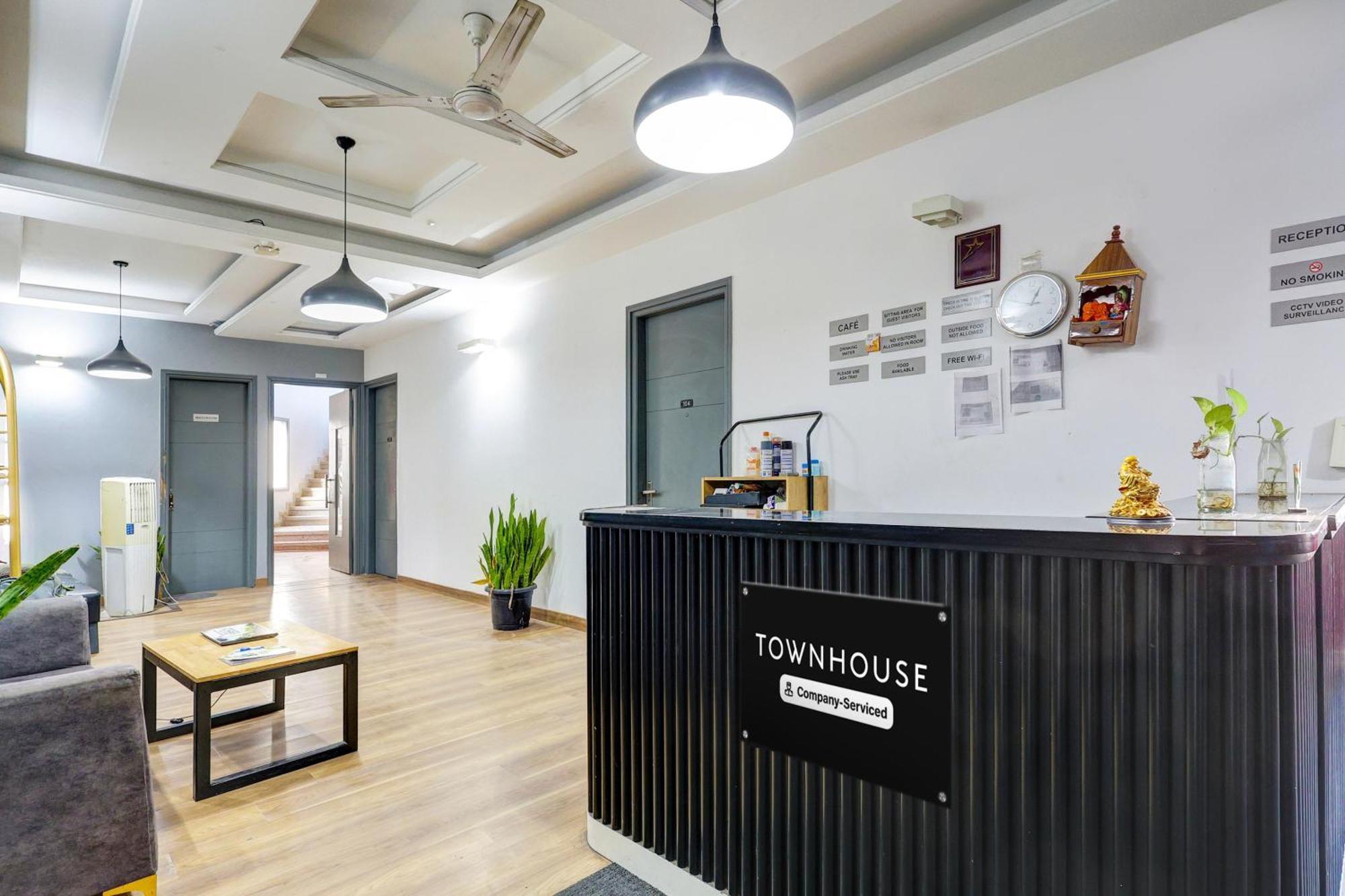 古尔冈 Townhouse Sector 49 Sohna Road酒店 外观 照片